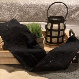 girls leggings - size large